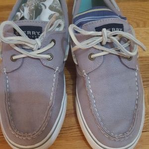 Sperry Topsiders